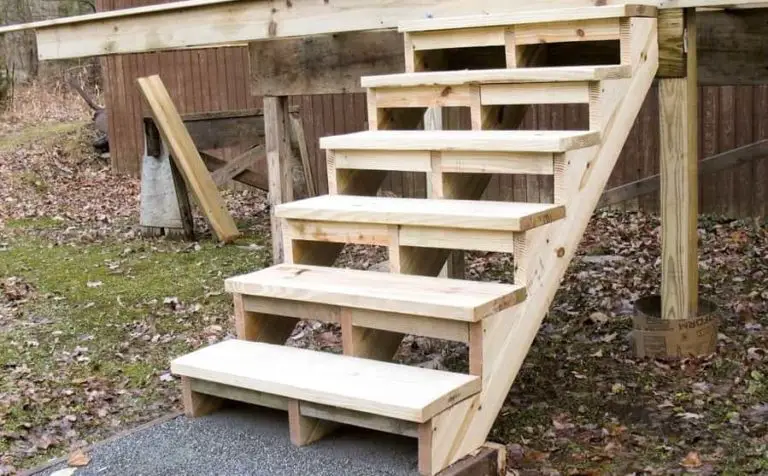 What Size Lumber Is Best for Stair Stringers? (2×12)