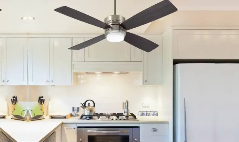 6 Best Ceiling Fans For Kitchens (Complete Guide)